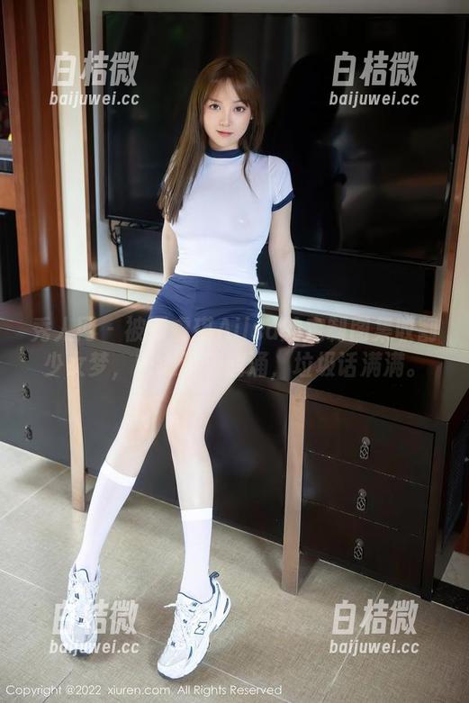 秀人网 - 被谭睿琪Ailsa的定制图集收割少女梦，内心波涛汹涌，垃圾话满满。