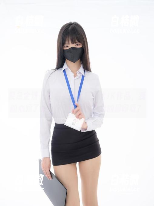 紧急企划 - 对着小恩全套黑丝JK作品，我的心烦了——留下了多少小鹿的脚印呀？
