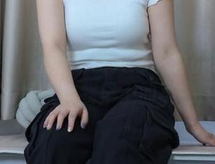 绮梦摄影 – 清晰到让人心动的小艺天使合集，图片质量比我早上的早餐还诱人。