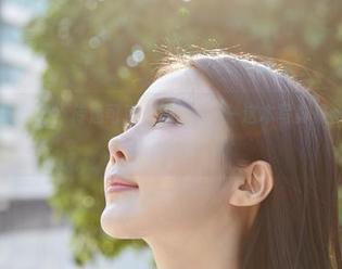 蜜桃社 – 李颖诗，传递可爱天赋的达人–这本写真集，精选直接撩上心头。