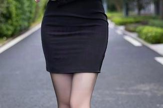 语画界 – 翻开nova李雅的高清图片，少女的气息扑面而来，心中某个角落又被点亮了。