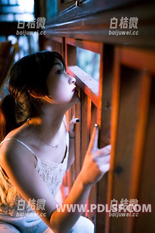 轰趴猫 - 你看到苏小暖的美图了吗？好久没给我这种‘甜’的冲击了！