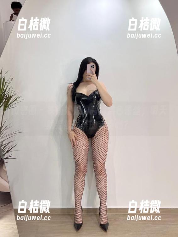 铁锤姐姐 微密圈 - 铁锤姐姐的高清黑色蕾丝,明天就要被刷屏的节奏吗?