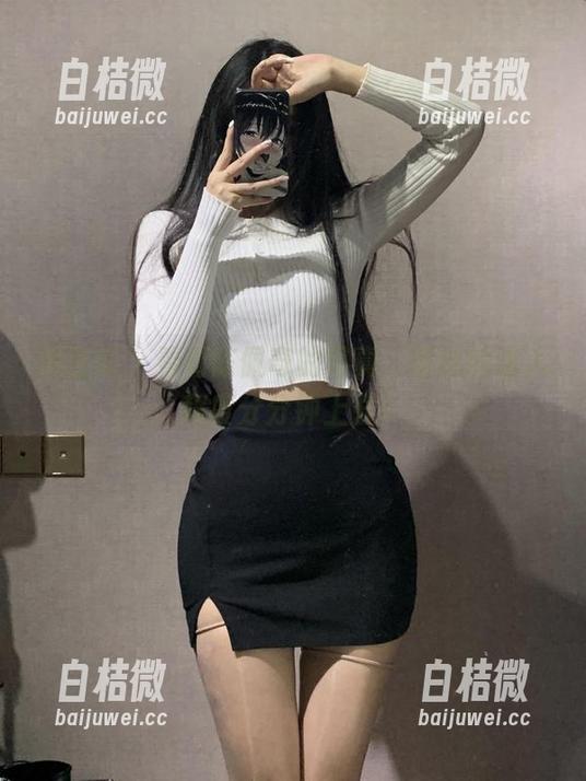 微密圈 - 看看陈佩奇的写真，蕾丝的迷人程度分分钟上升！